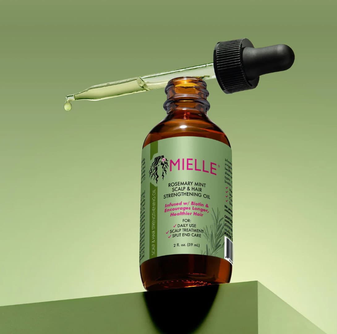 Derma Roller (0.5mm) & Mielle Hair Growth Oil (59ml) Package